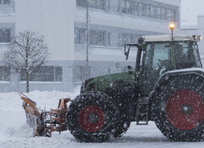 Parking Lot Snow Plowing in Brooklyn, NY