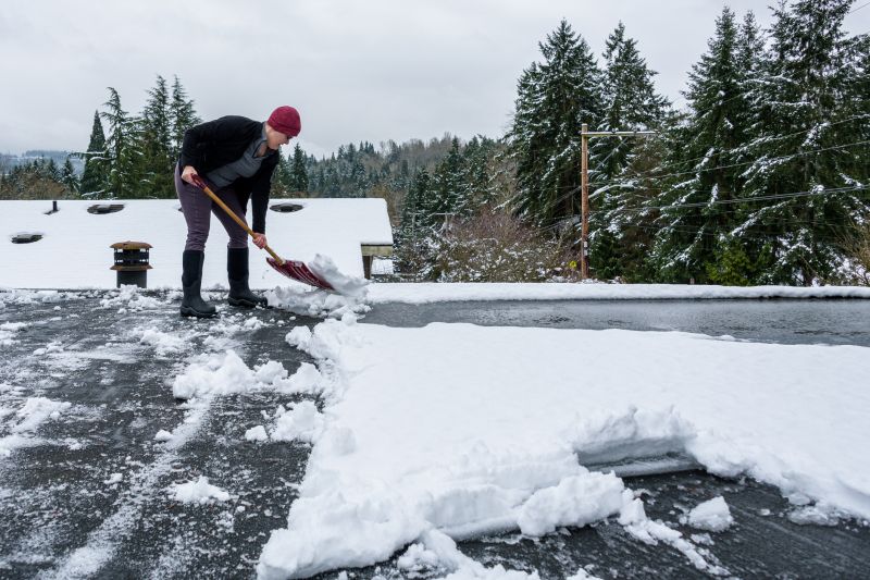 Rooftop Snow Removal in Long Island, NY
