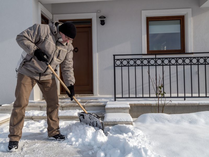 Snow Shoveling Service in Long Island, NY
